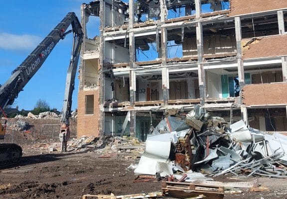 Site wide - Digger - BSL